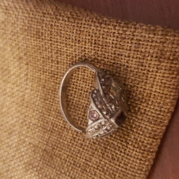 Ring - Picture 2 of 3